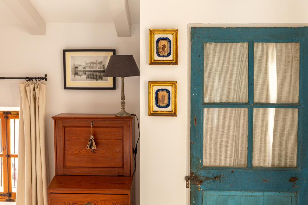 Hotel Cal Secretari Vell - Turismo De Interior à La Cabaneta Extérieur photo