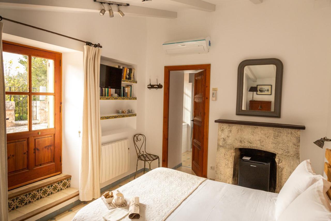 Hotel Cal Secretari Vell - Turismo De Interior à La Cabaneta Extérieur photo