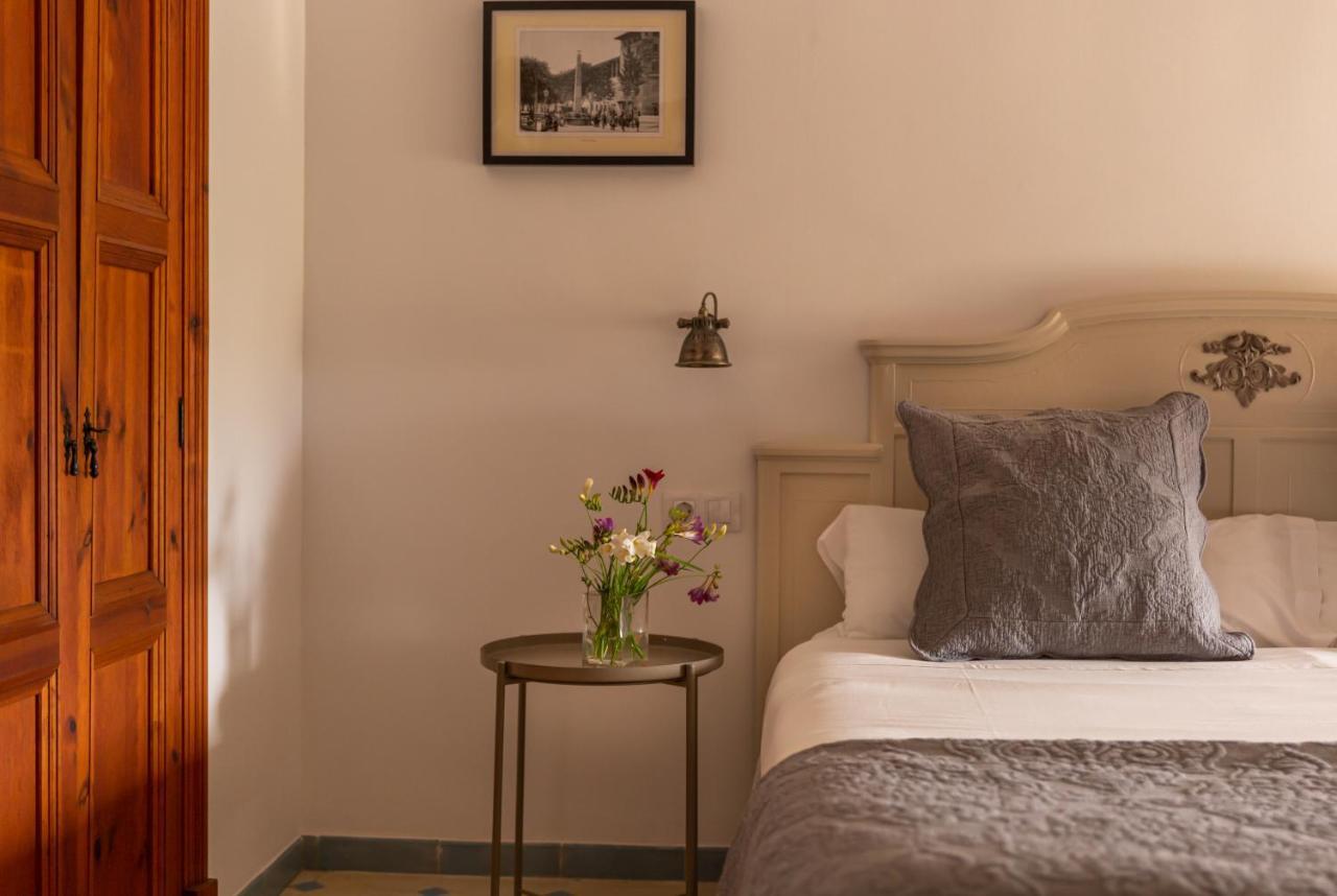 Hotel Cal Secretari Vell - Turismo De Interior à La Cabaneta Extérieur photo