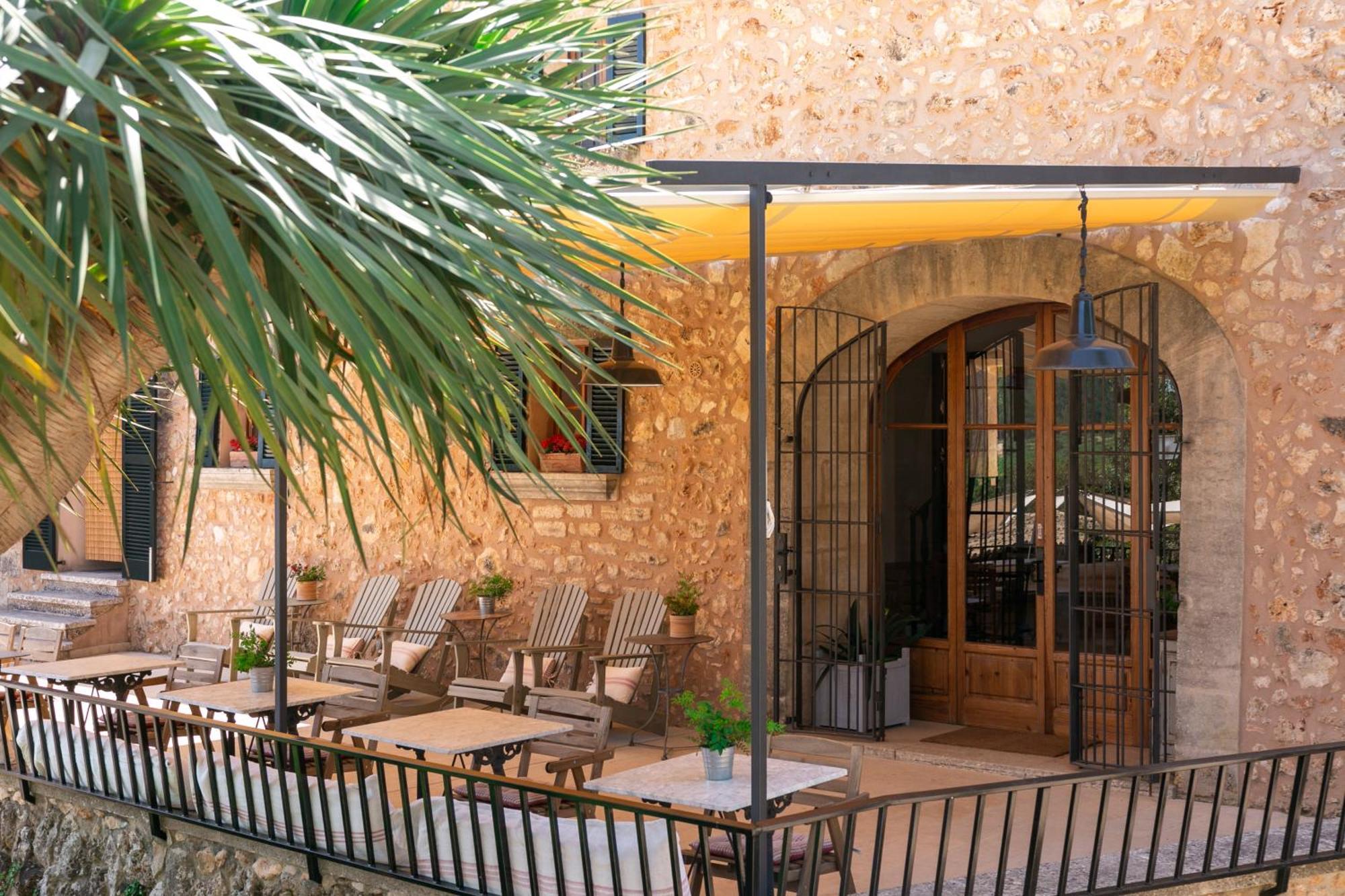 Hotel Cal Secretari Vell - Turismo De Interior à La Cabaneta Extérieur photo